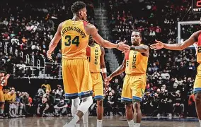 范弗利特什么时候复出