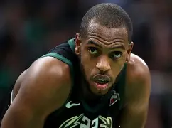 范弗利特什么时候复出